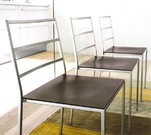 Lavatórios, cadeiras modernas da sala de jantar, jantando cadeiras